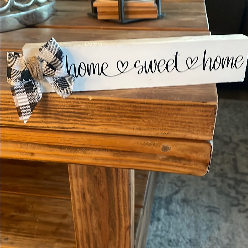 Home Sweet Home Wooden Sign with Bow